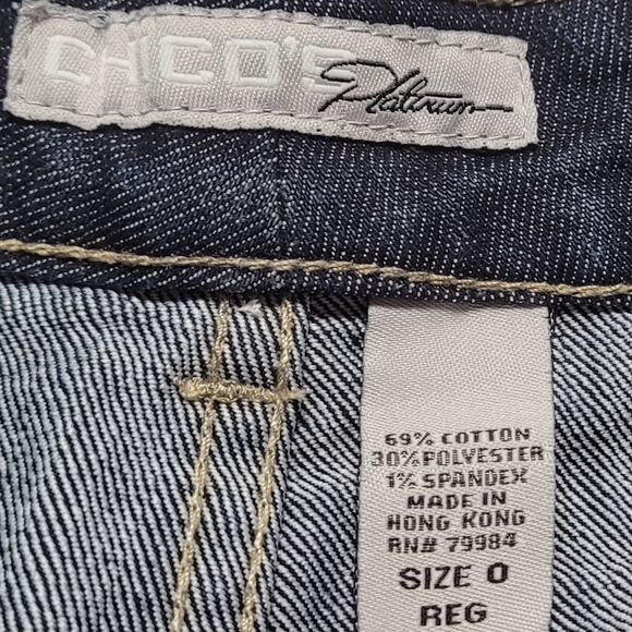 Vintage Chico's Platinum Mid-Wash Blue Silver Painted Embroidered Flared Jeans - Picture 11 of 11